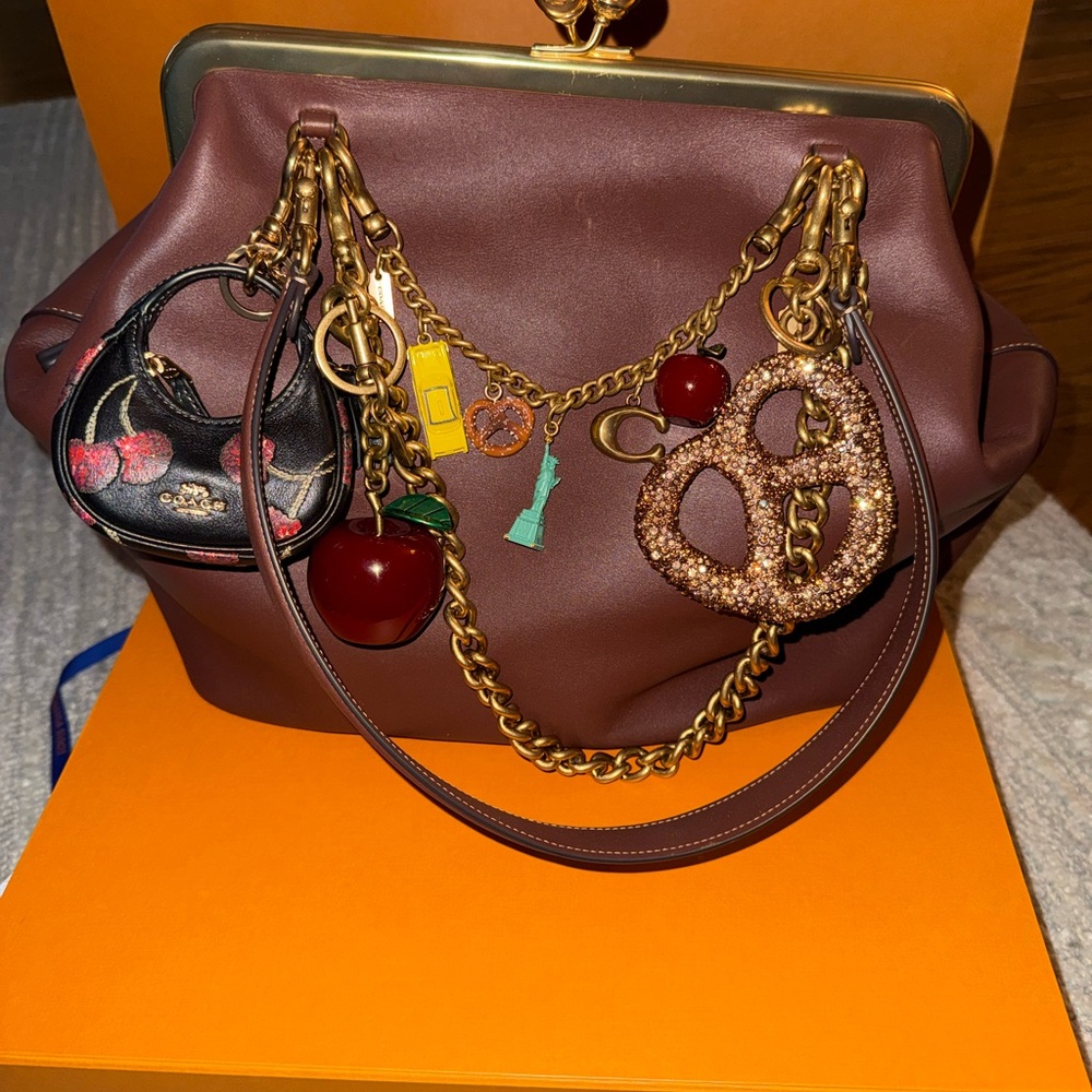 Large Kisslock Frame Bag